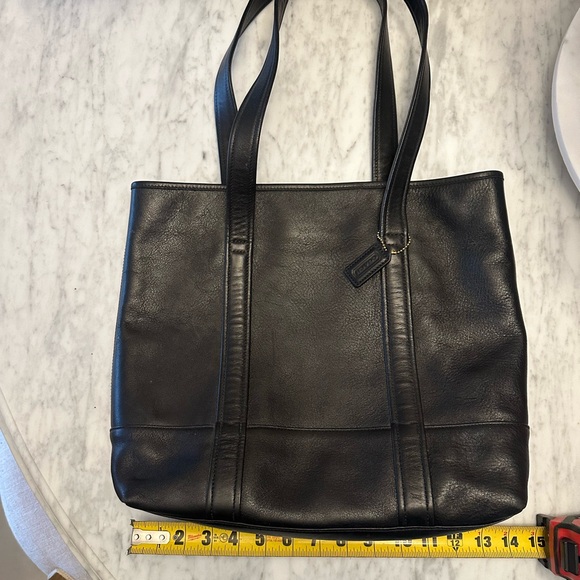 Coach Vintage Black Leather Tote Bag - Picture 10 of 13